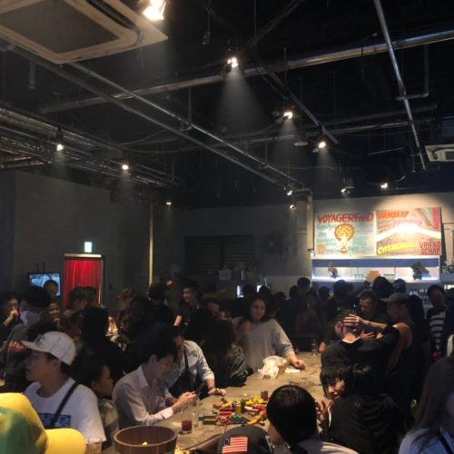 【大阪クラブ 地獄24】ジゴク24は24時間、DJが音楽を楽しめる空間、ミュージックスペース、レストラン、DJBAR、クラブ、ダイナー全ての要素を楽しめます。