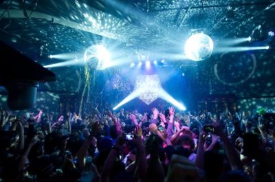渋谷VISIONとは、渋谷人気のナイトクラブです。サウンドミュージアムヴィジョン、渋谷VISIONと呼ばれるクラブ、ライブハウスは渋谷で人気の大型クラブです。